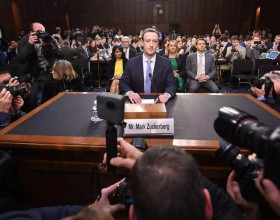 Facebook 听证会第一天：扎心的小扎和五大焦点问题